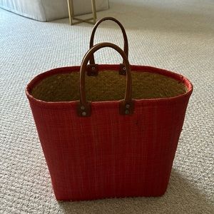 Straw beach summer tote bag